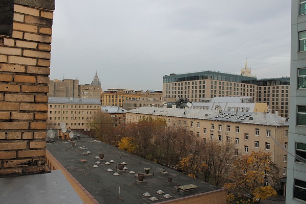 Офисное здание в центре Москвы.